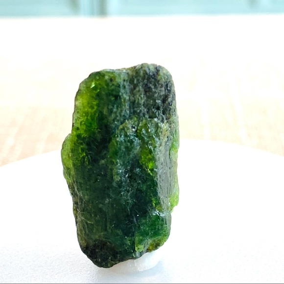 Rare Dioptase gemstone. Stone of emotional healing - Picture 5 of 9